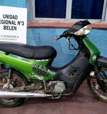 Motos