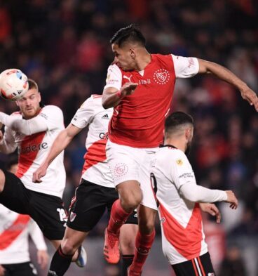 River hoy